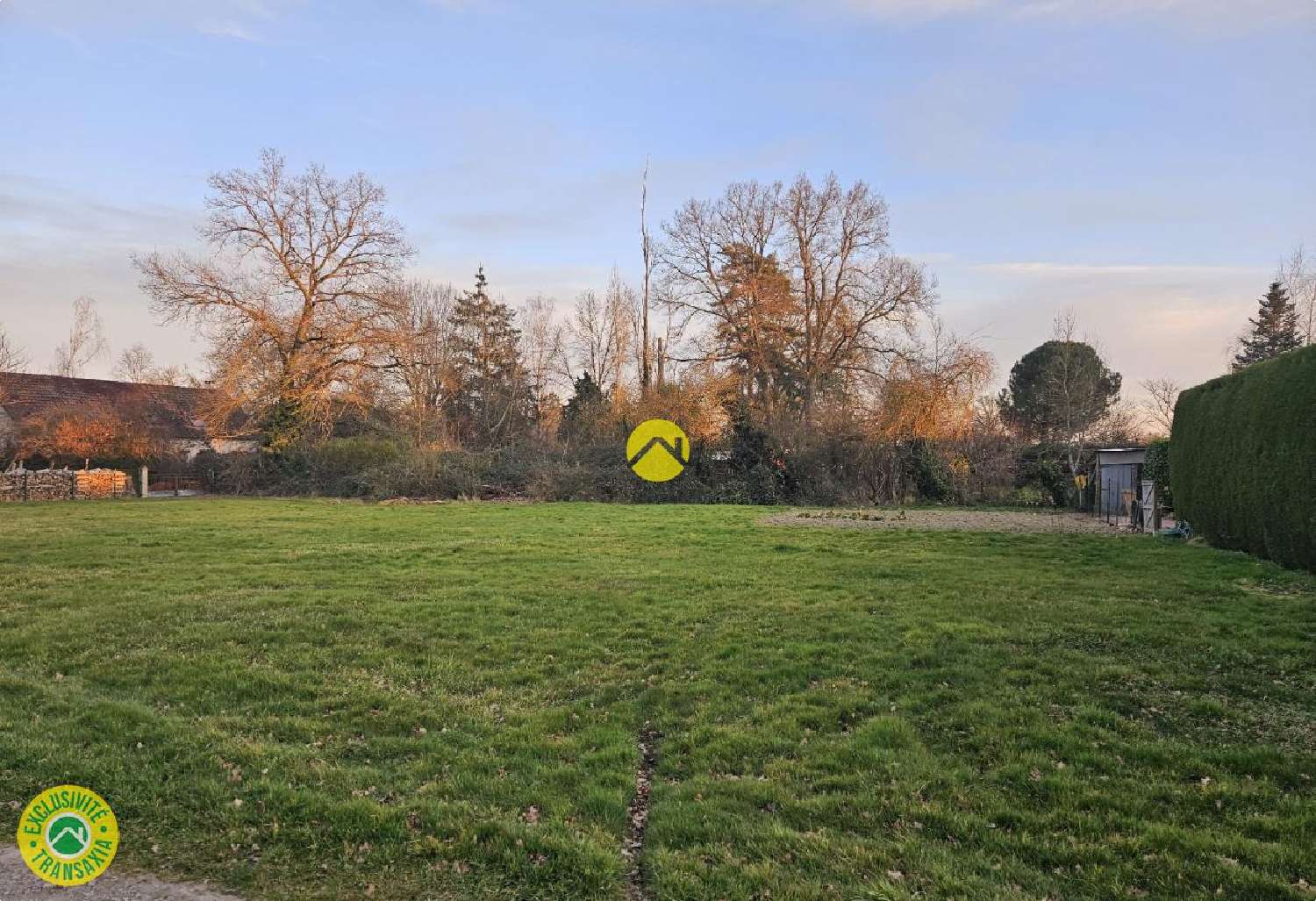  te koop terrein Cosne-d'Allier Allier 1