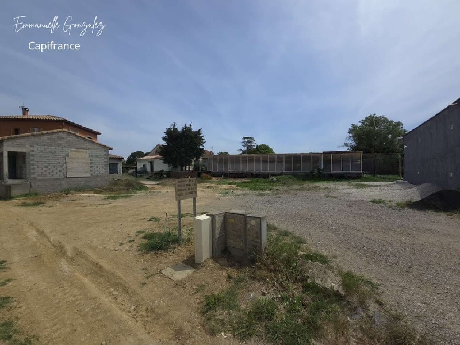  te koop terrein Fouzilhon Hérault 3