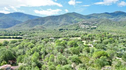 Laroque-des-Albères Pyrénées-Orientales terrain foto 7342256