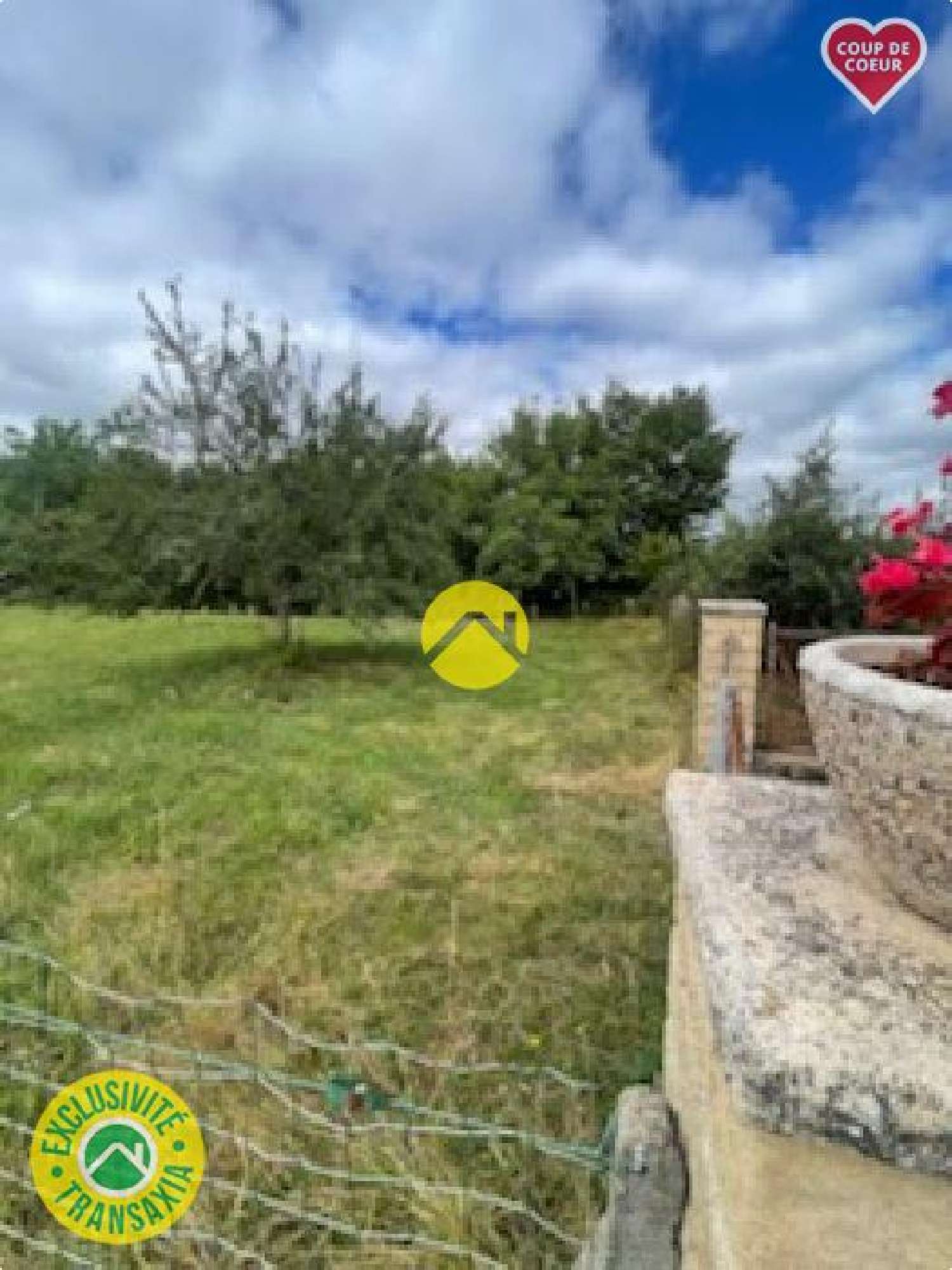 te koop terrein Pierrefort Cantal 2