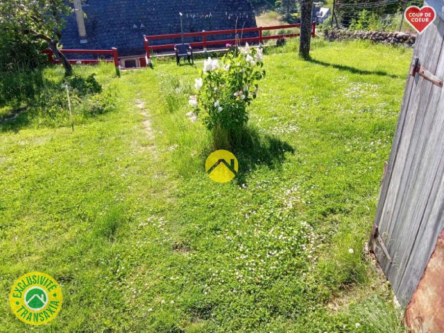 te koop terrein Pierrefort Cantal 1