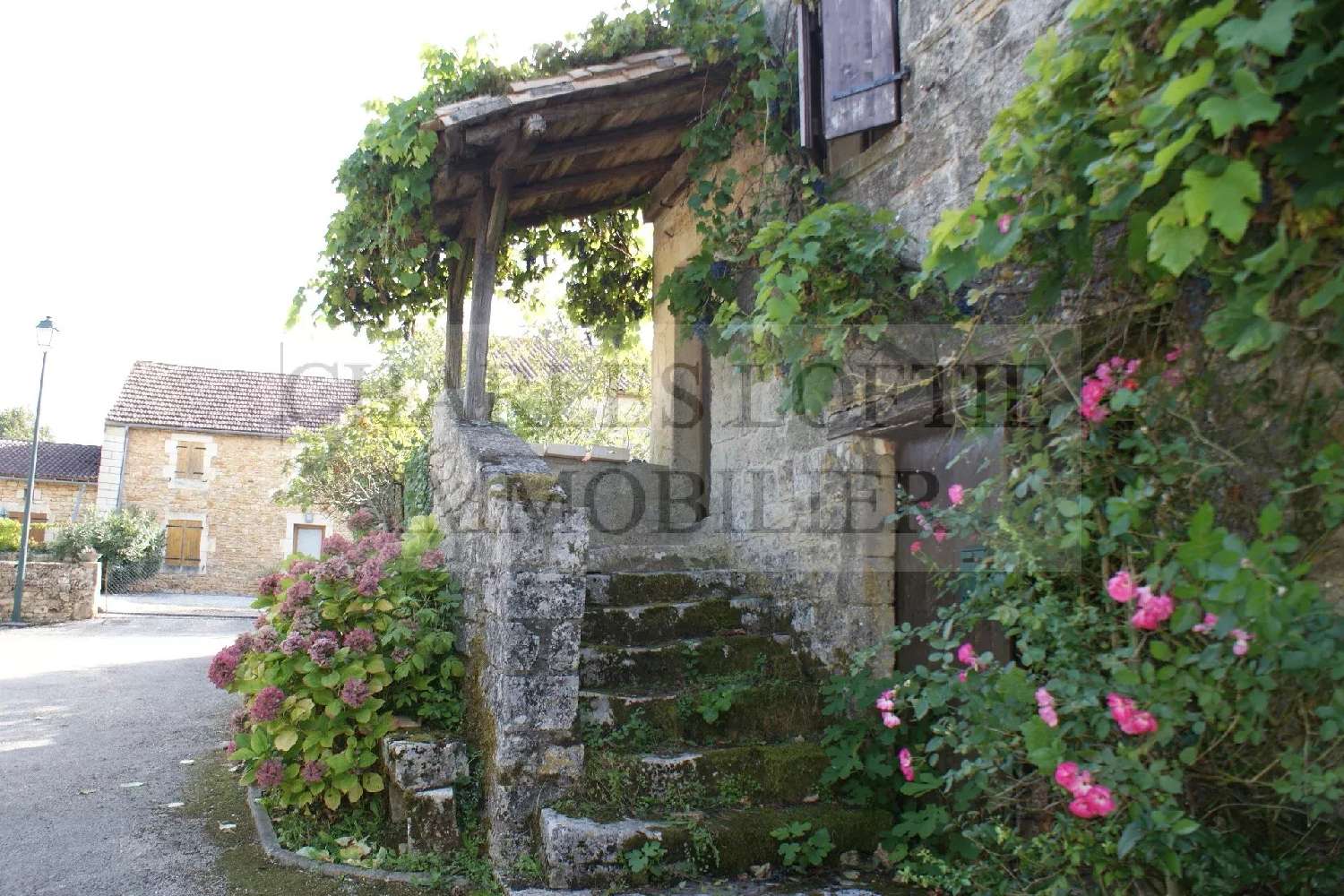  for sale terrain Puy-l'Évêque Lot 3