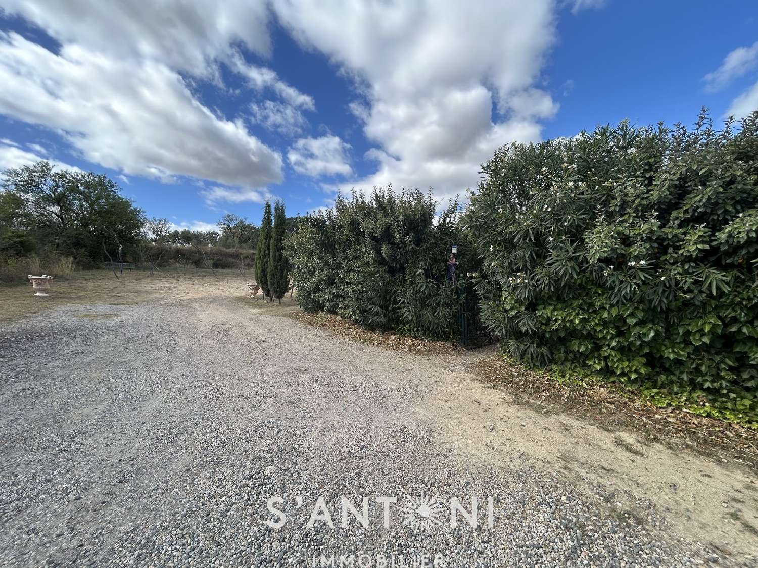 en venta terreno Servian Hérault 2