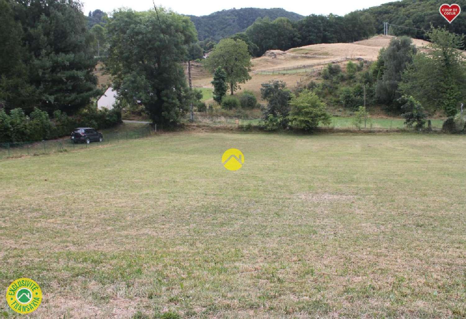 te koop terrein Vic-sur-Cère Cantal 1