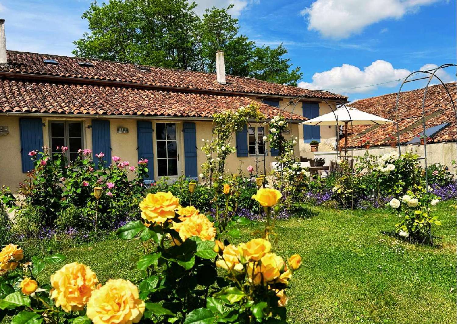  te koop villa Aubeterre-sur-Dronne Charente 2