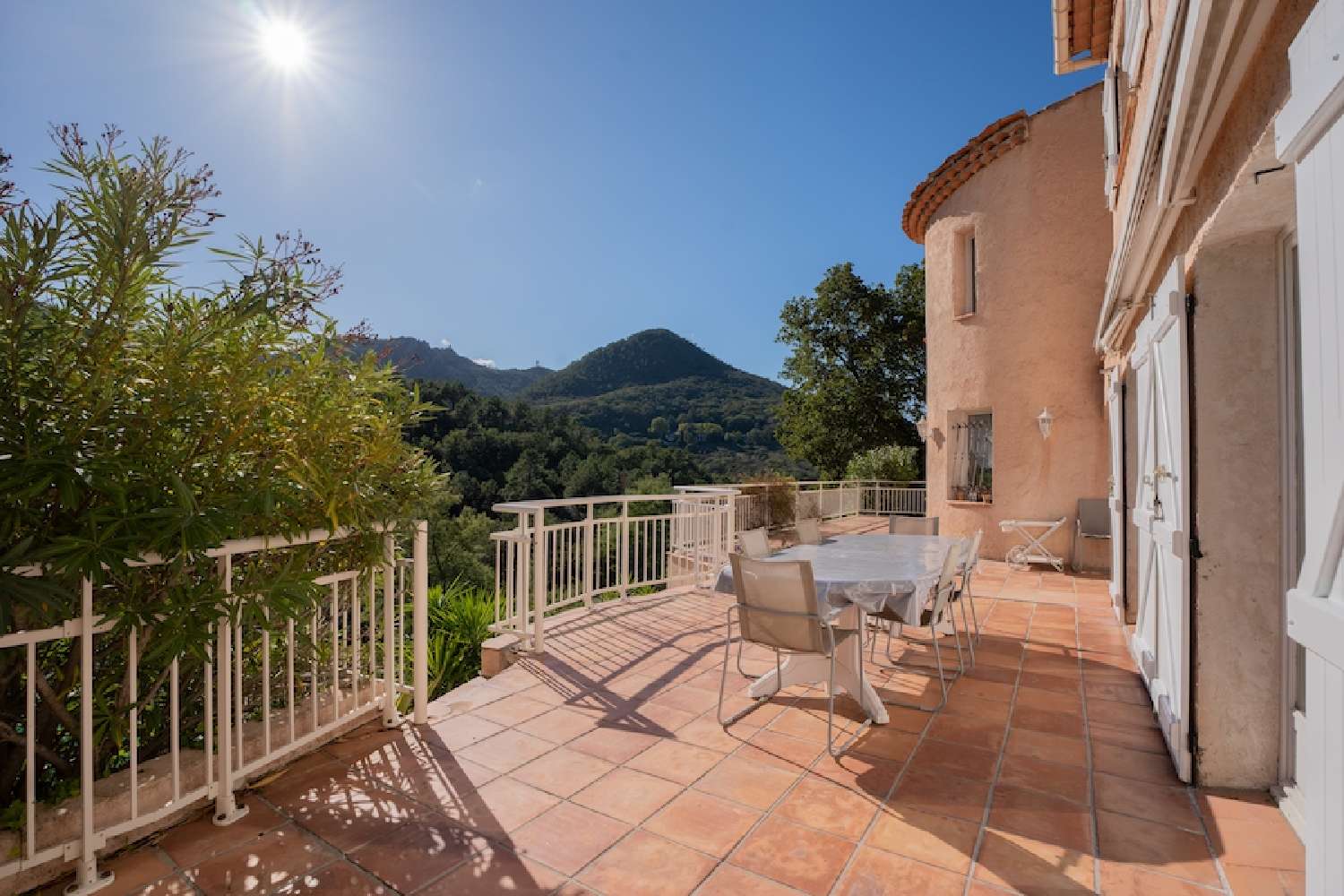  à vendre villa Bagnols-en-Forêt Var 6