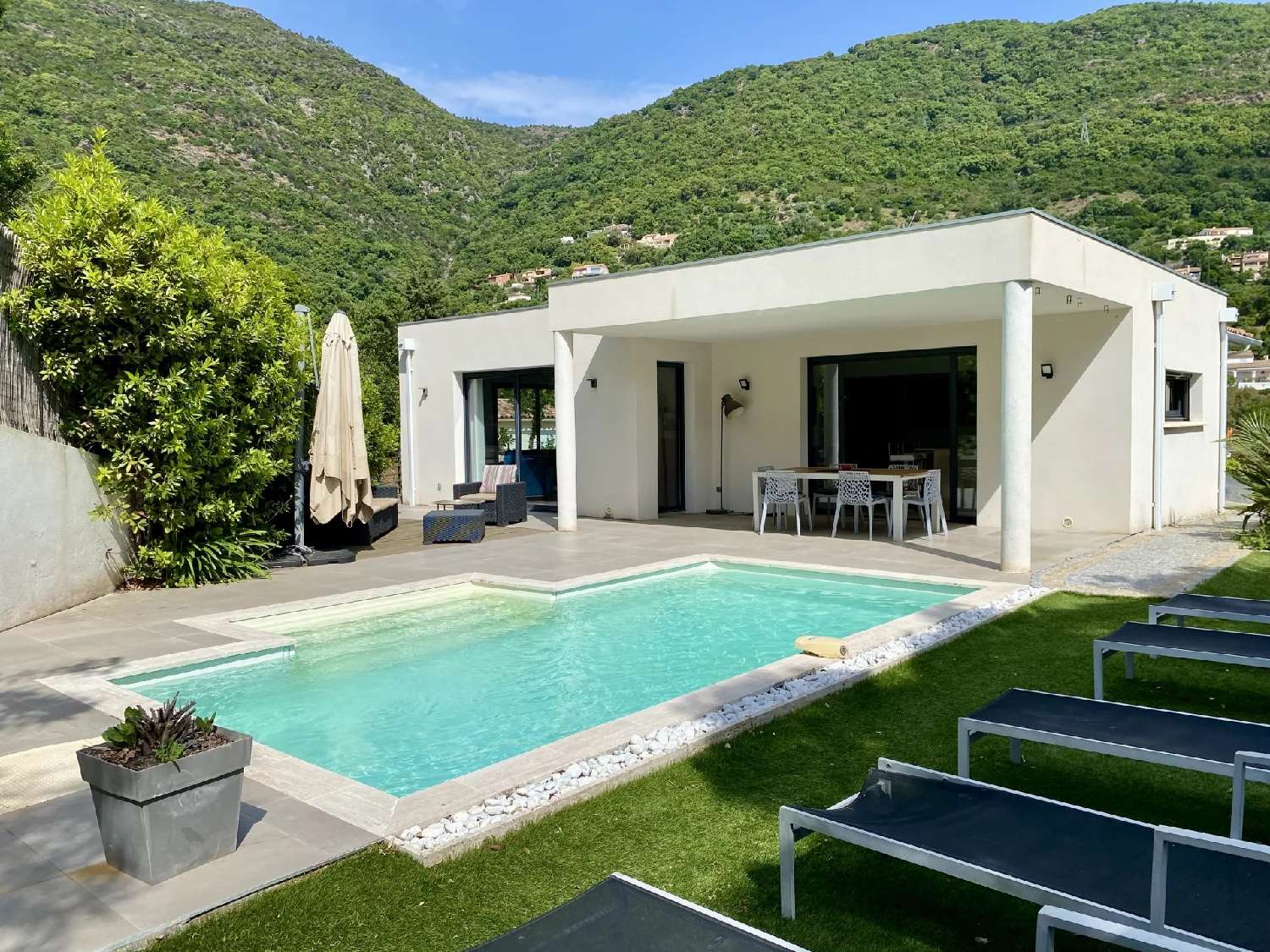 for sale villa Cavalaire-sur-Mer Var 1