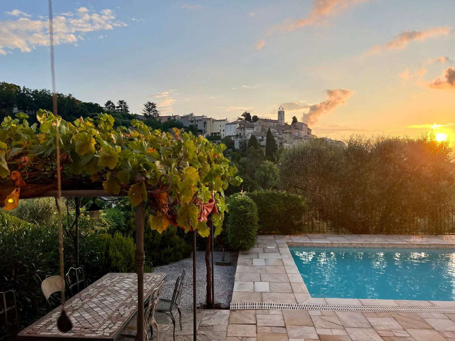  te koop villa Châteauneuf-Grasse Alpes-Maritimes 4