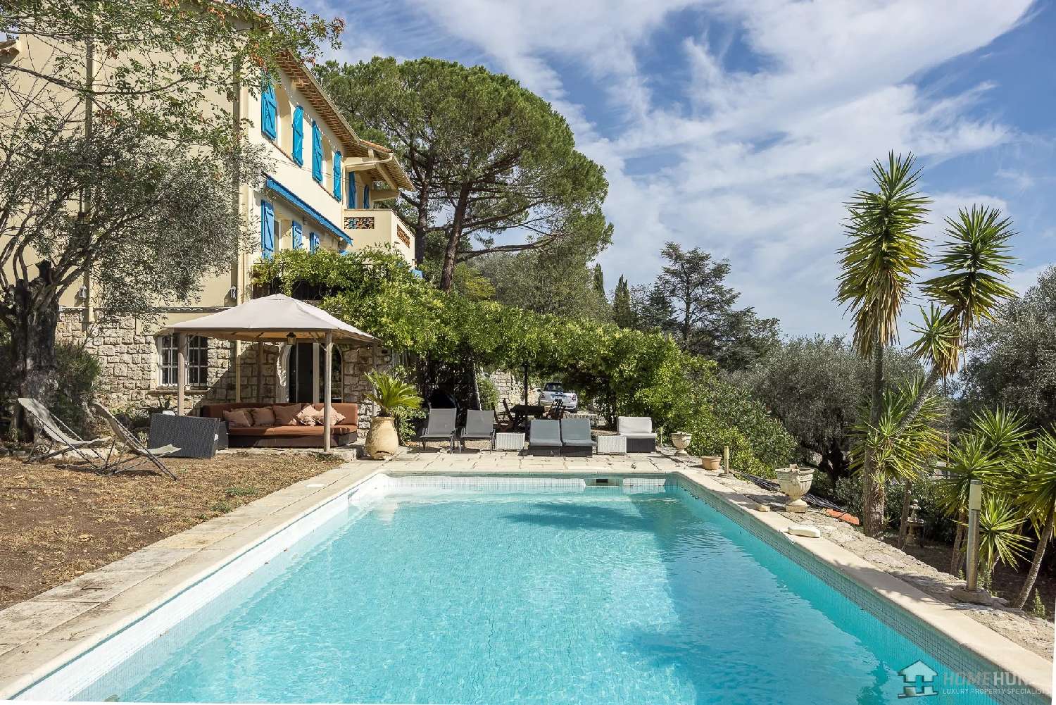  à vendre villa Châteauneuf-Grasse Alpes-Maritimes 1