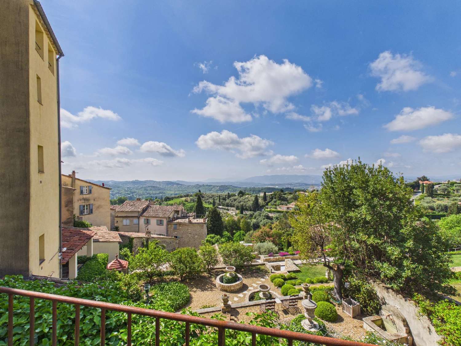 à vendre villa Châteauneuf-Grasse Alpes-Maritimes 1