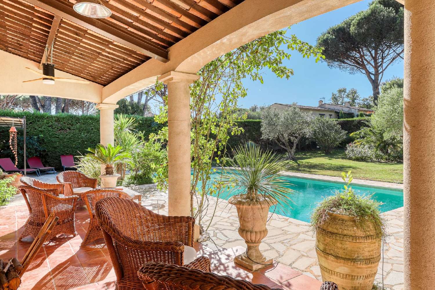  en venta villa Cogolin Var 5