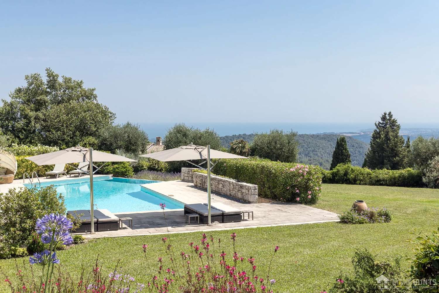  à vendre villa Coursegoules Alpes-Maritimes 2
