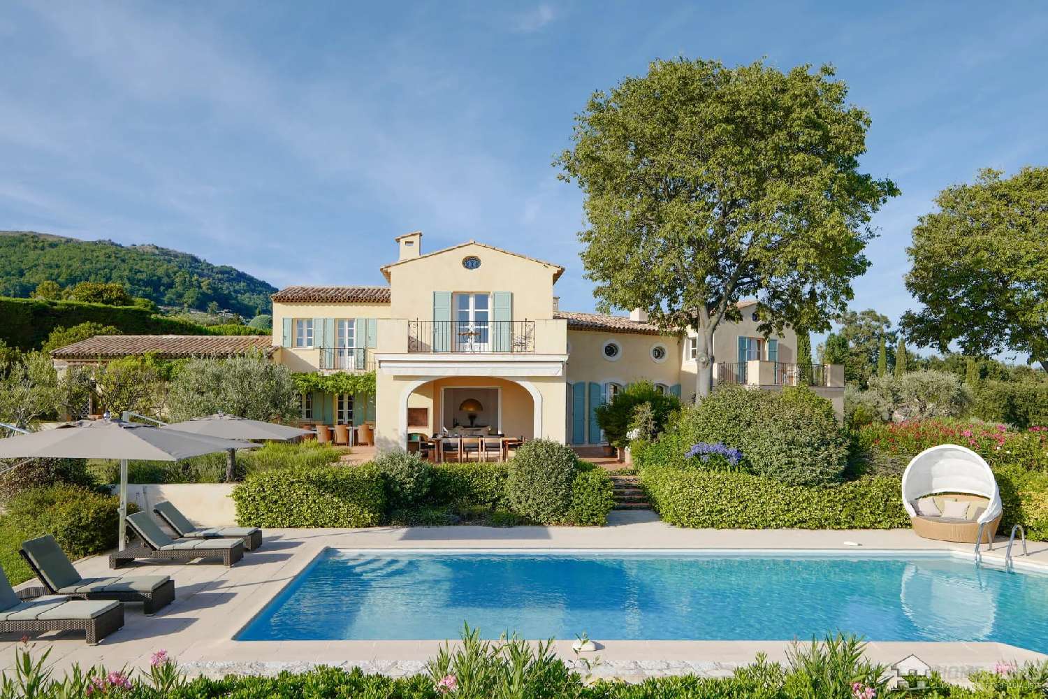  à vendre villa Coursegoules Alpes-Maritimes 3