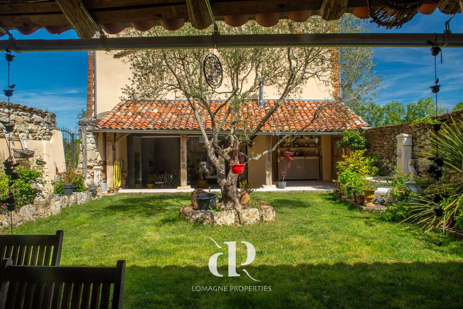  for sale villa Garganvillar Tarn-et-Garonne 8