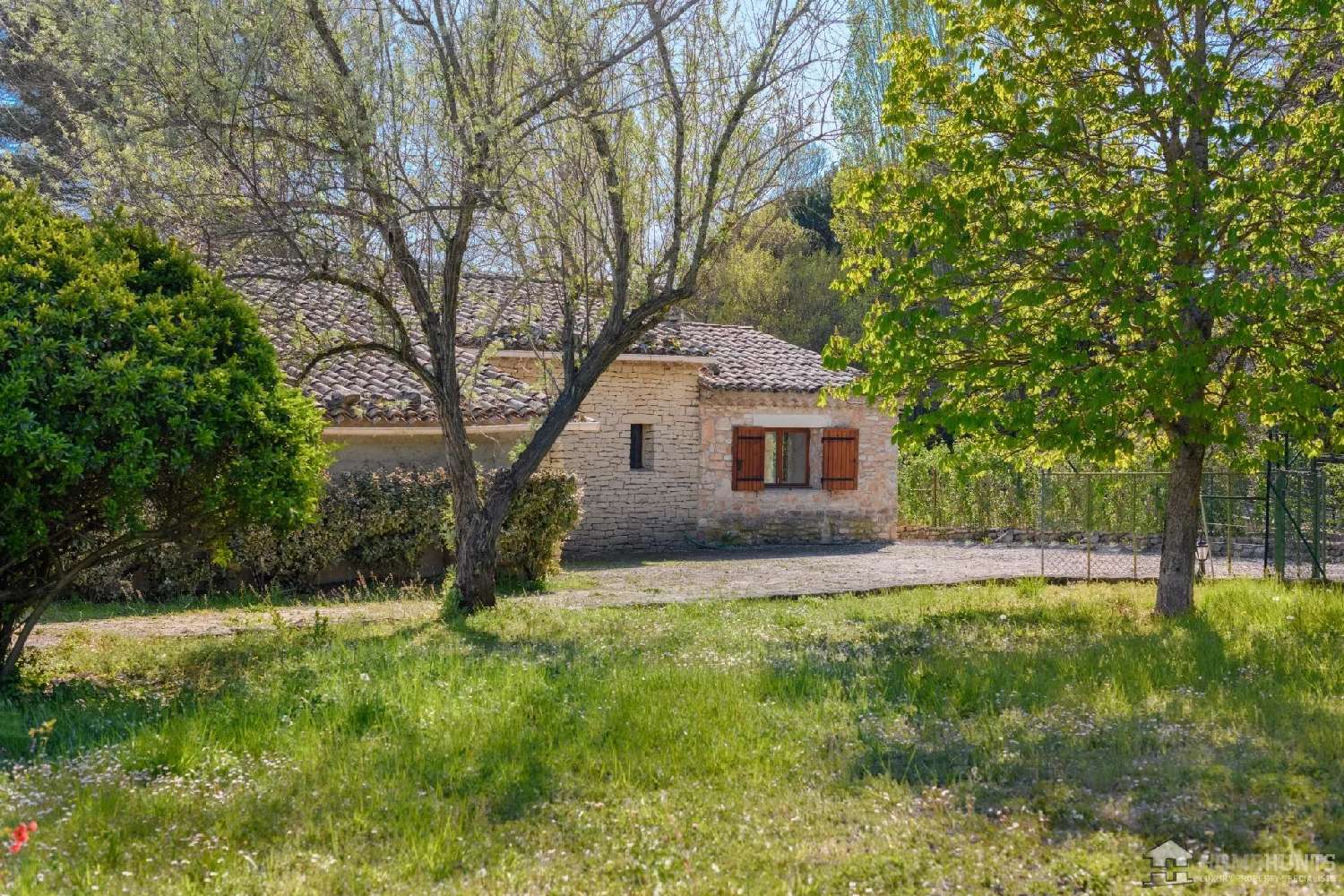  à vendre villa Gordes Vaucluse 4