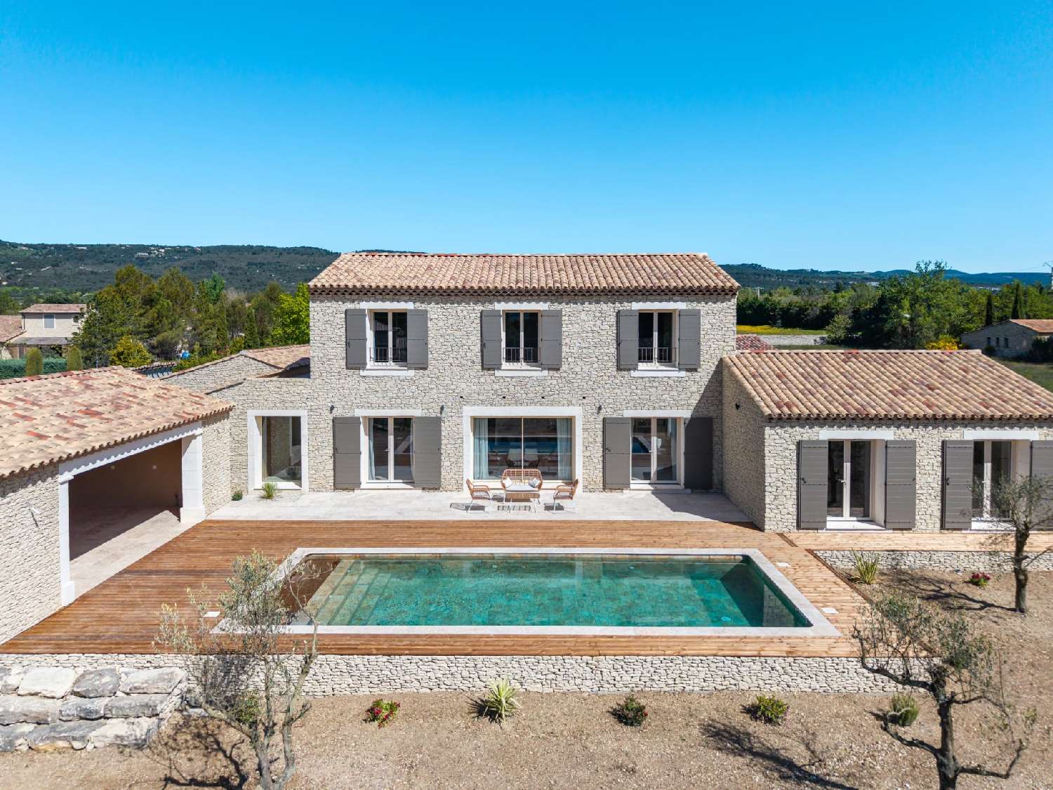 à vendre villa Gordes Vaucluse 2