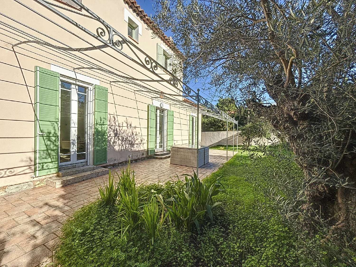  à vendre villa Juan-les-Pins Alpes-Maritimes 2