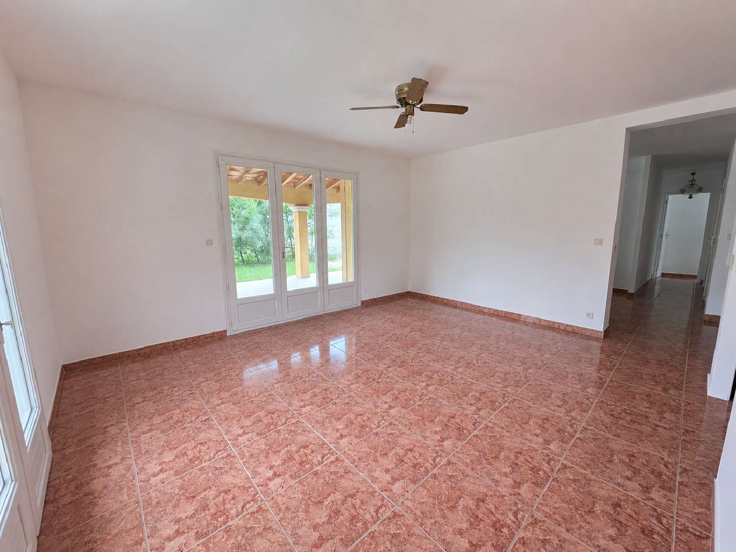  en venta villa Lodève Hérault 5