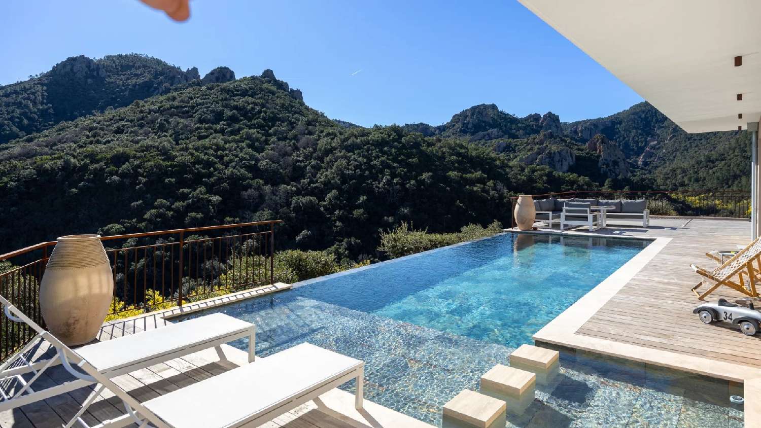te koop villa Mandelieu-la-Napoule Alpes-Maritimes 2