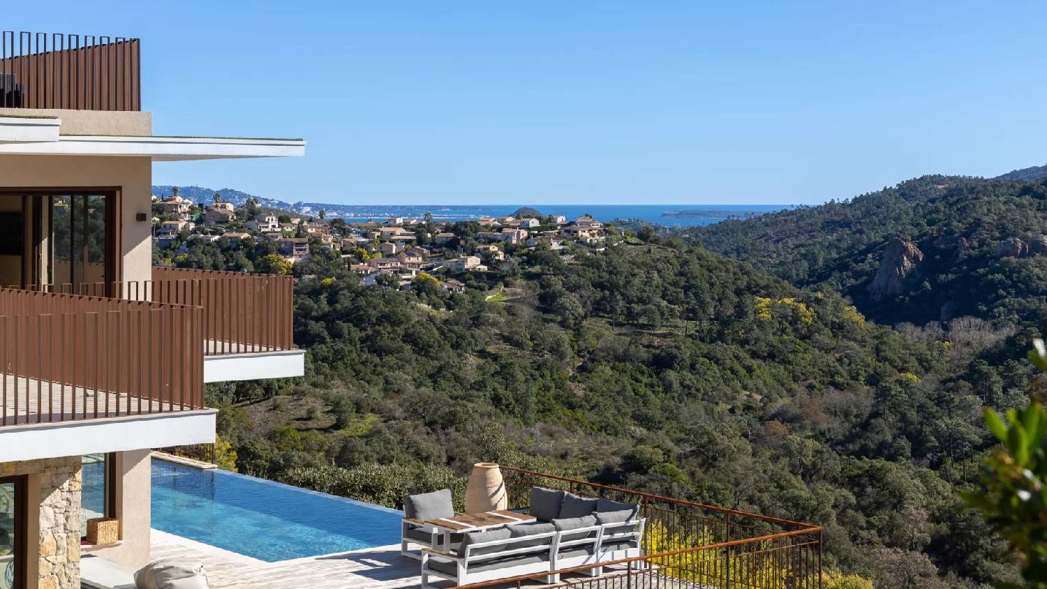 te koop villa Mandelieu-la-Napoule Alpes-Maritimes 3