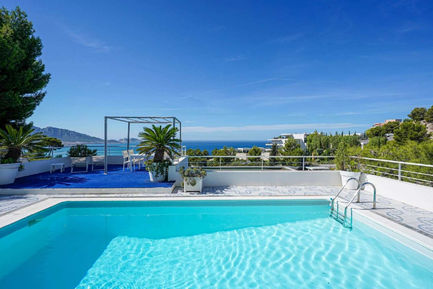 à vendre villa Marseille Bouches-du-Rhône 3