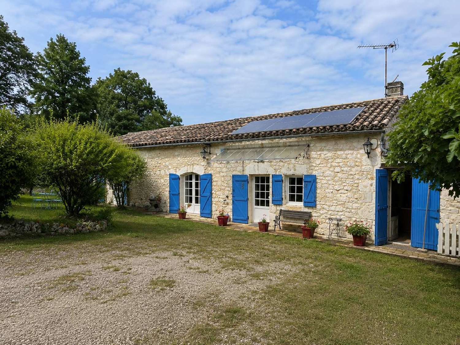  for sale villa Montaigu-de-Quercy Tarn-et-Garonne 1