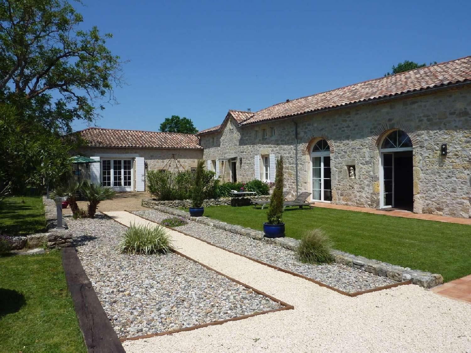  for sale villa Montpezat Lot-et-Garonne 3