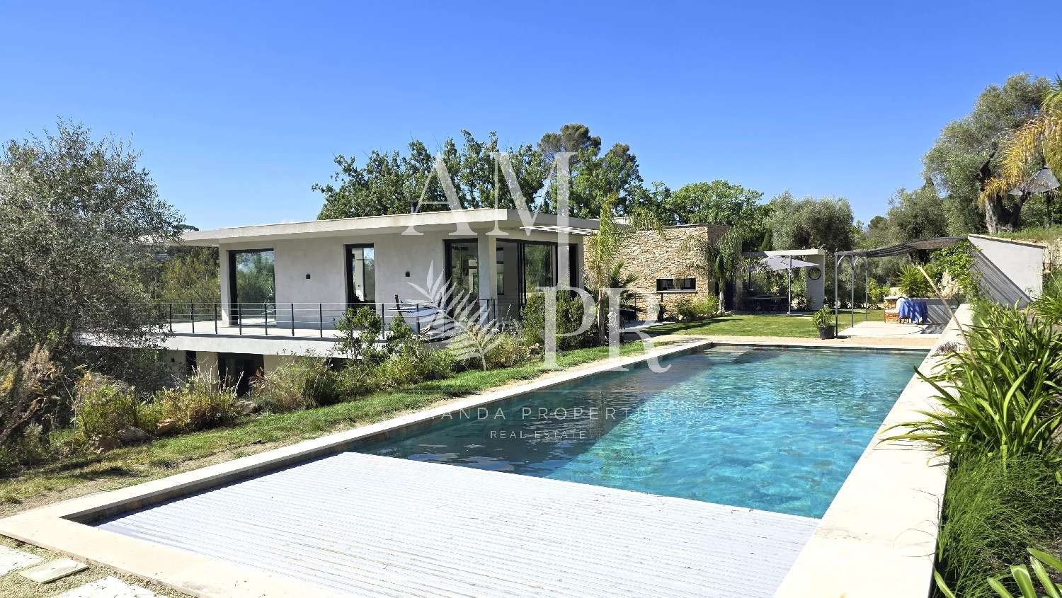  for sale villa Mougins Alpes-Maritimes 7