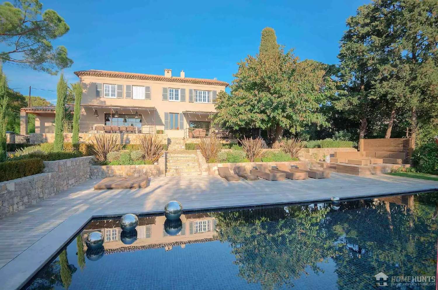  for sale villa Mougins Alpes-Maritimes 1