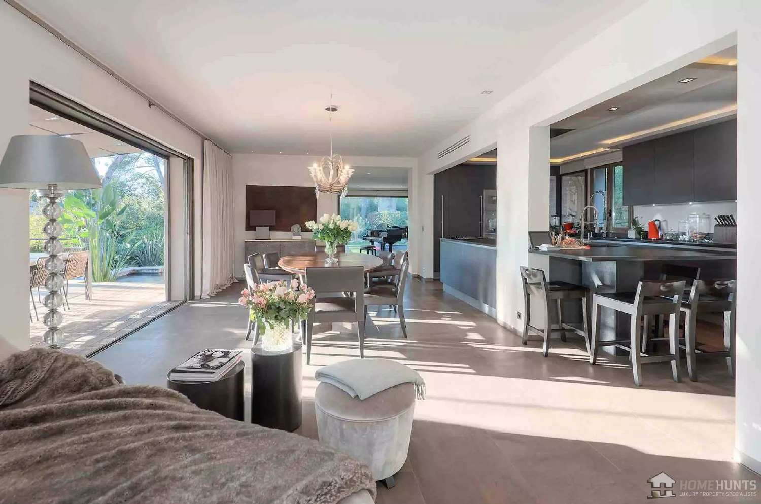  for sale villa Mougins Alpes-Maritimes 4