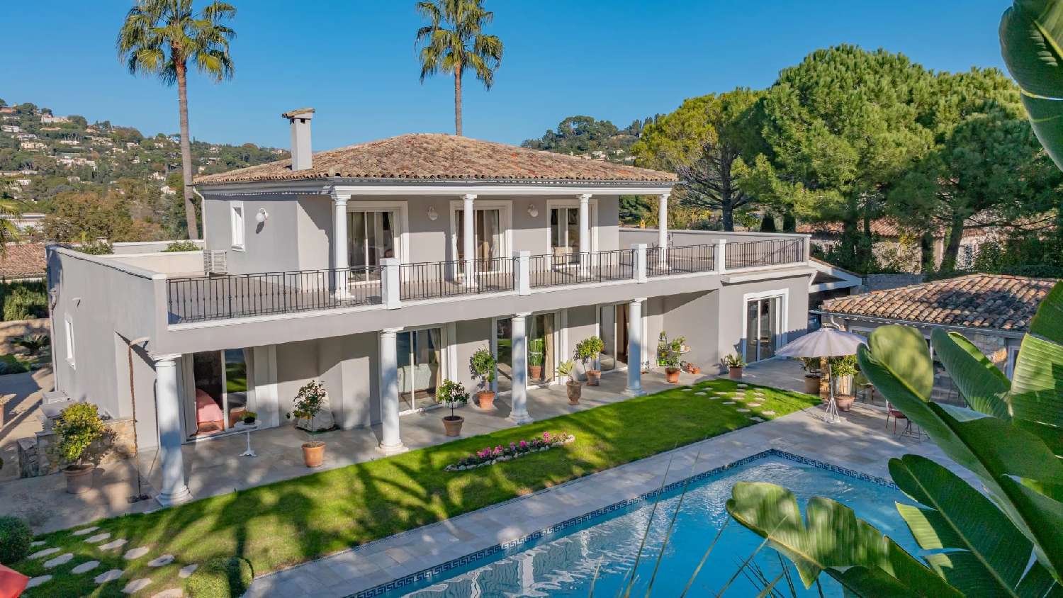  for sale villa Mougins Alpes-Maritimes 1