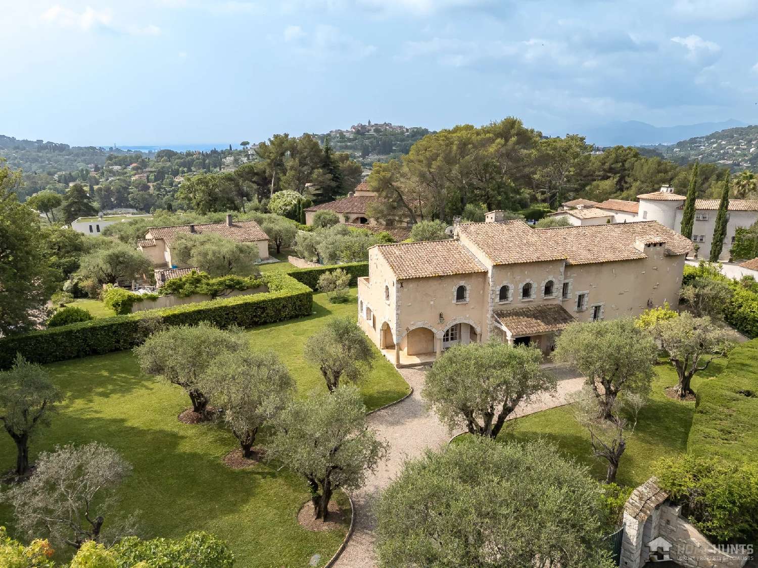  à vendre villa Mougins Alpes-Maritimes 2