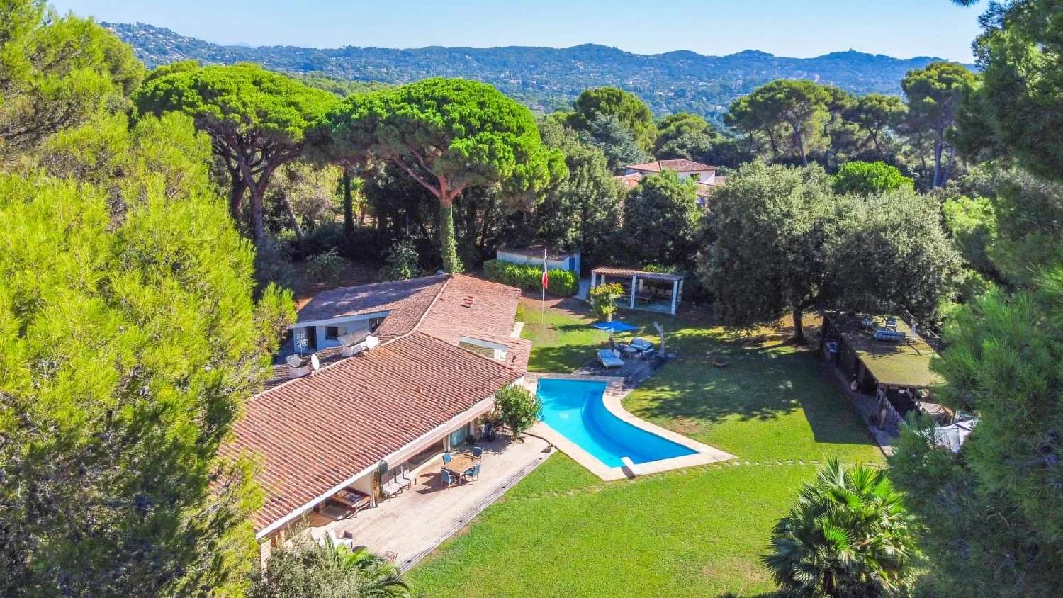  for sale villa Mougins Alpes-Maritimes 1