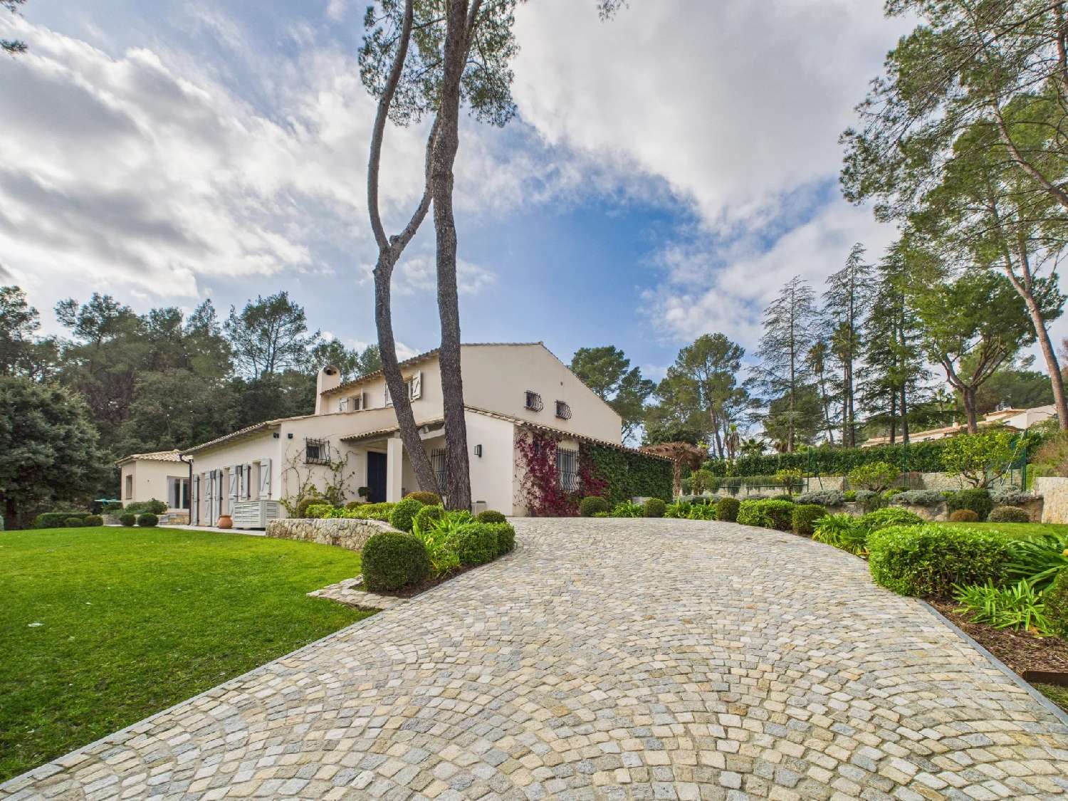  à vendre villa Mougins Alpes-Maritimes 1