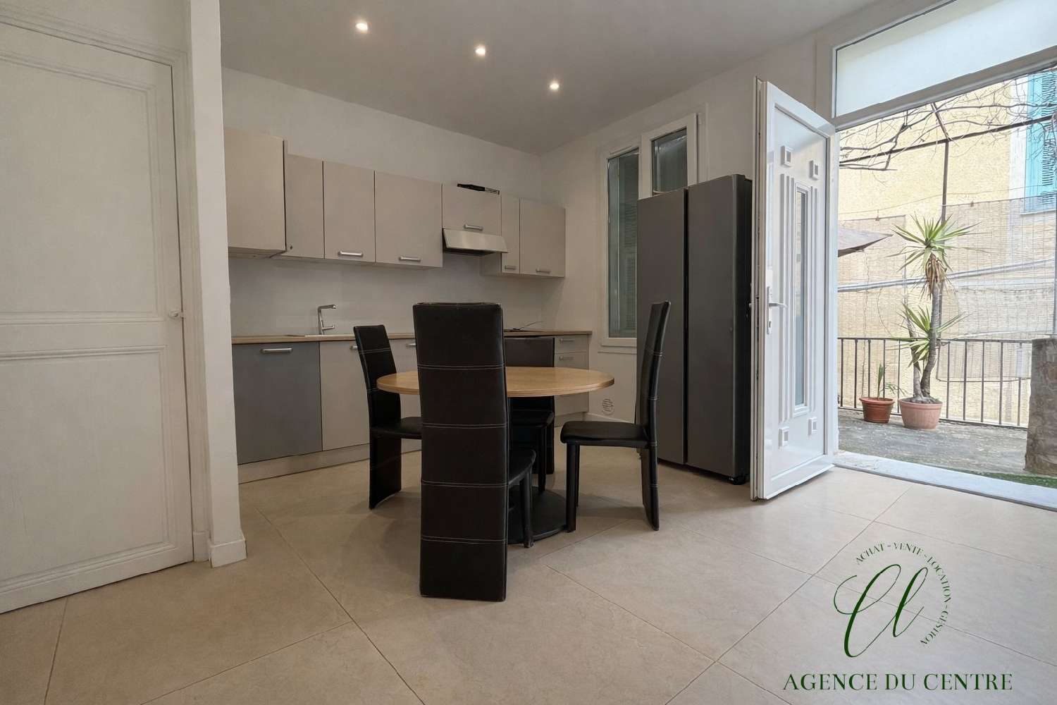  te koop villa Nice 06100 Alpes-Maritimes 2