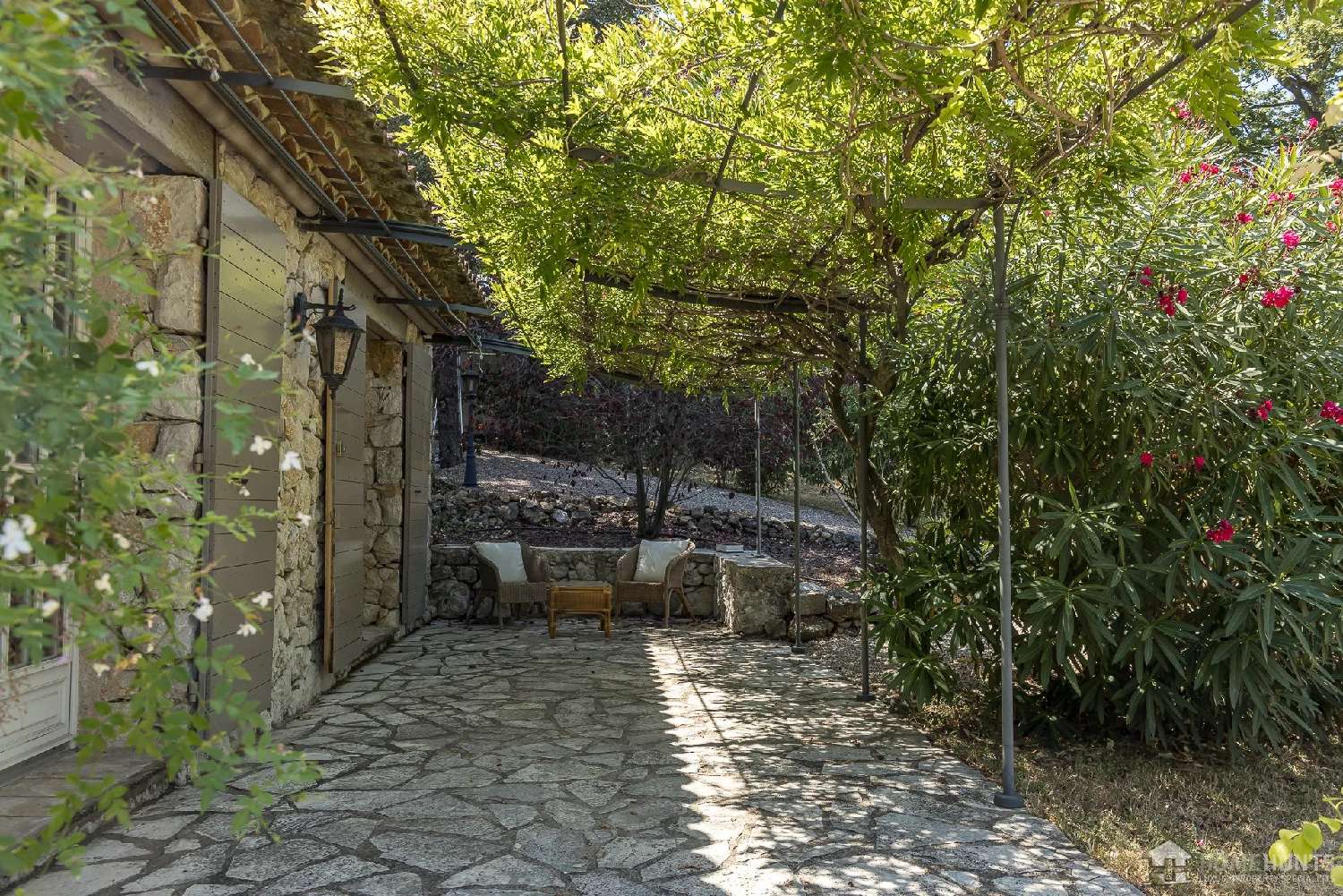  à vendre villa Opio Alpes-Maritimes 8