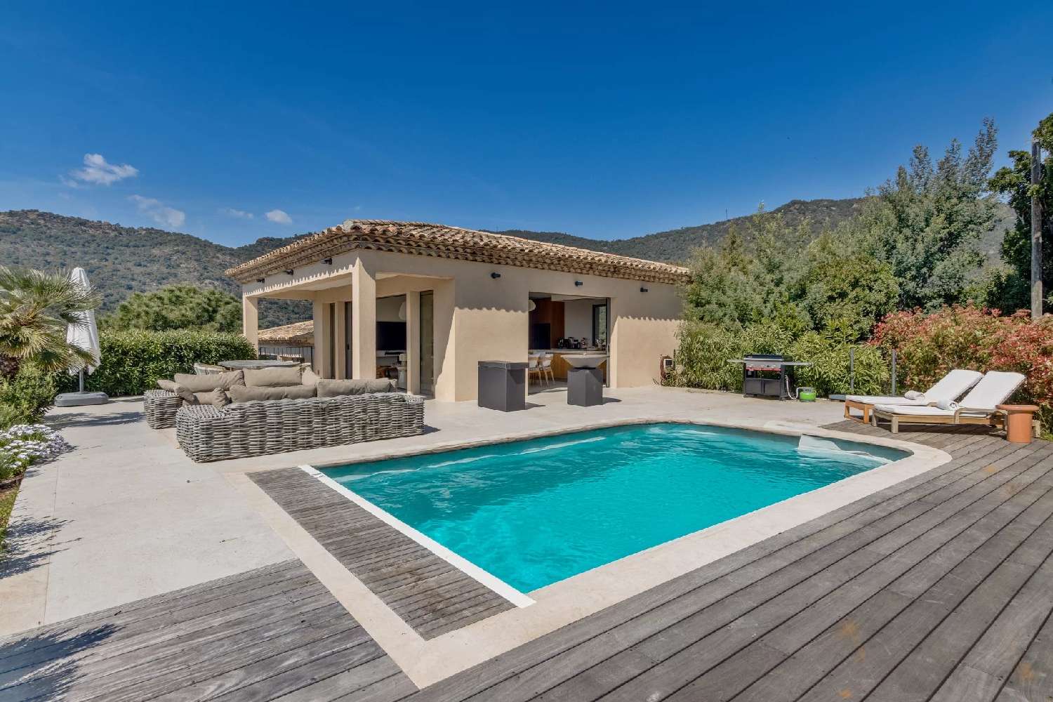  for sale villa Rayol-Canadel-sur-Mer Var 3