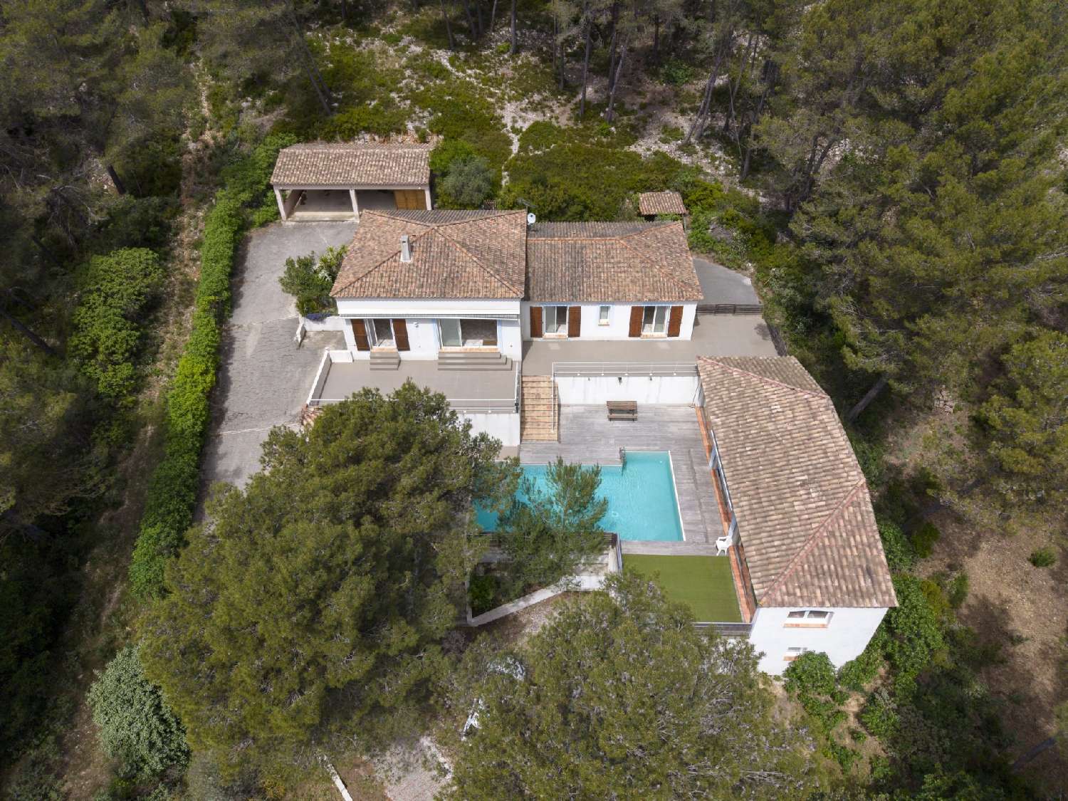 te koop villa Roquefort-la-Bédoule Bouches-du-Rhône 2