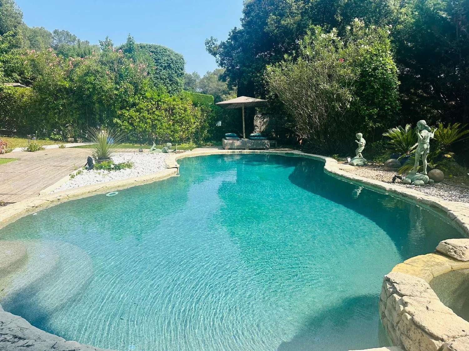  à vendre villa Roquefort-les-pins Alpes-Maritimes 2