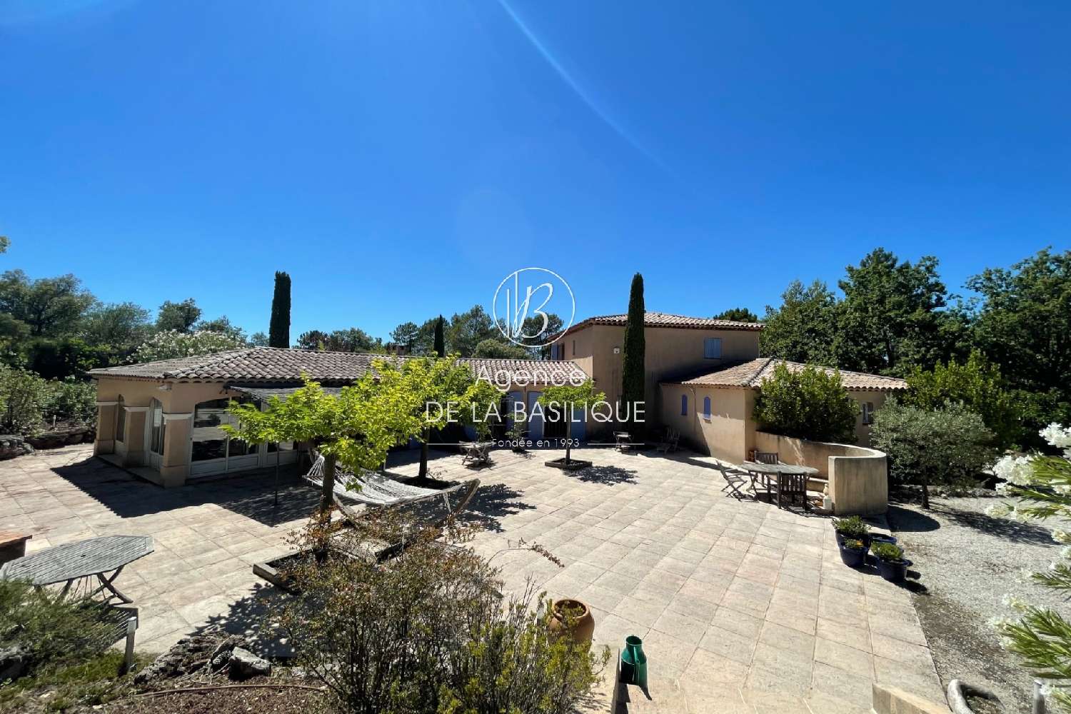  en venta villa Saint-Maximin-la-Sainte-Baume Var 1