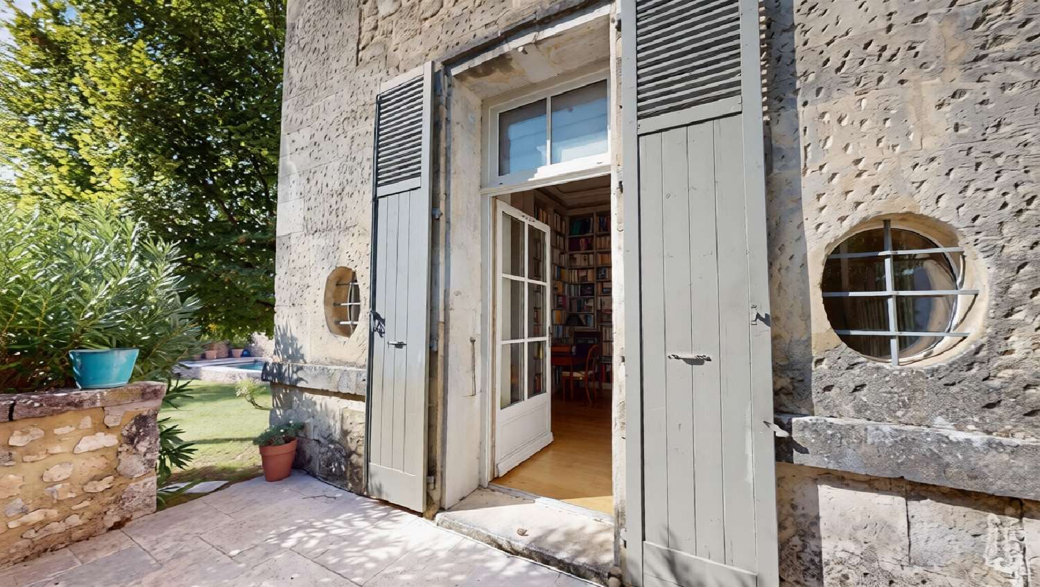  for sale villa Saint-Paul-Trois-Châteaux Drôme 2