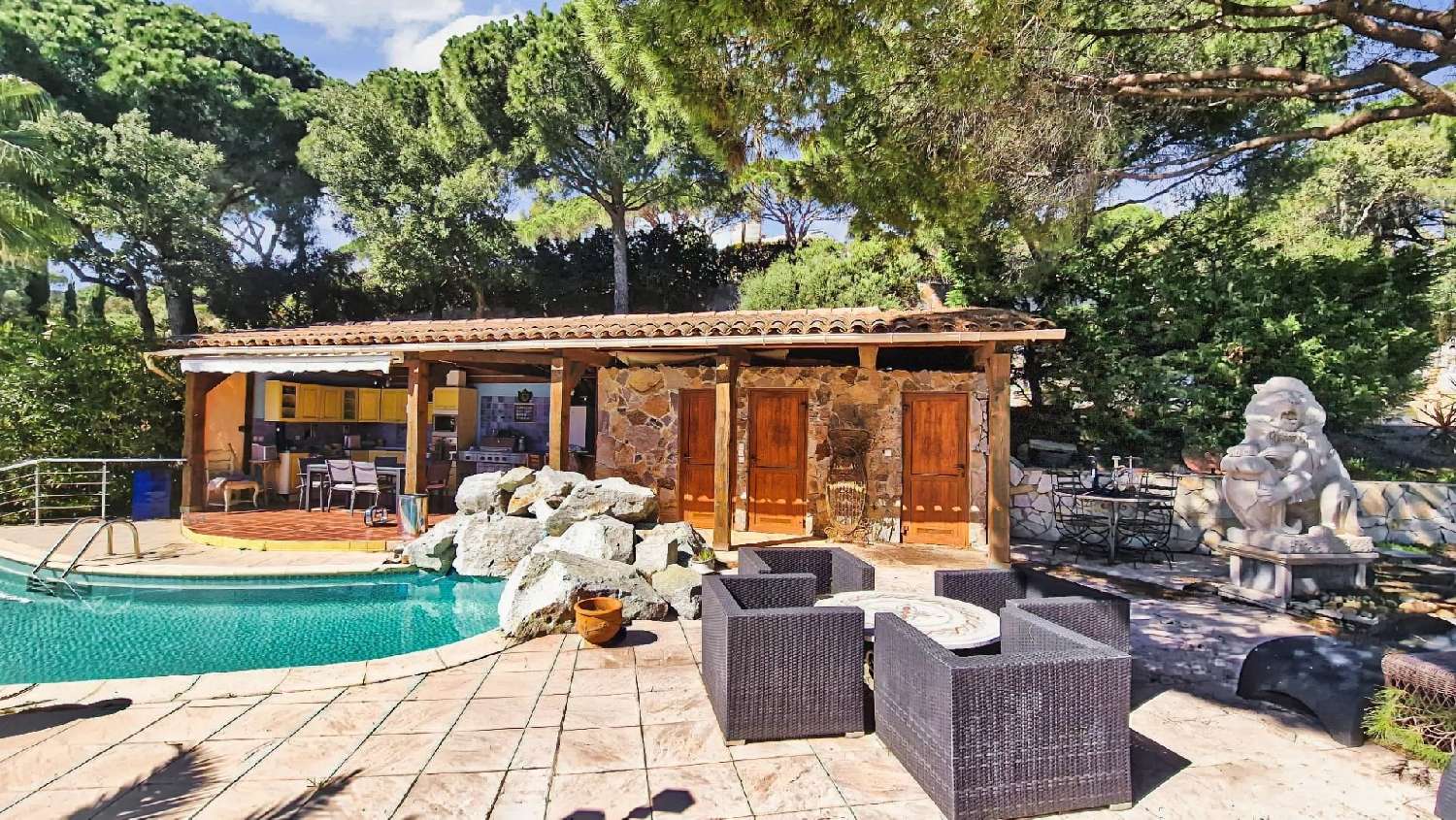 à vendre villa Sainte-Maxime Var 7