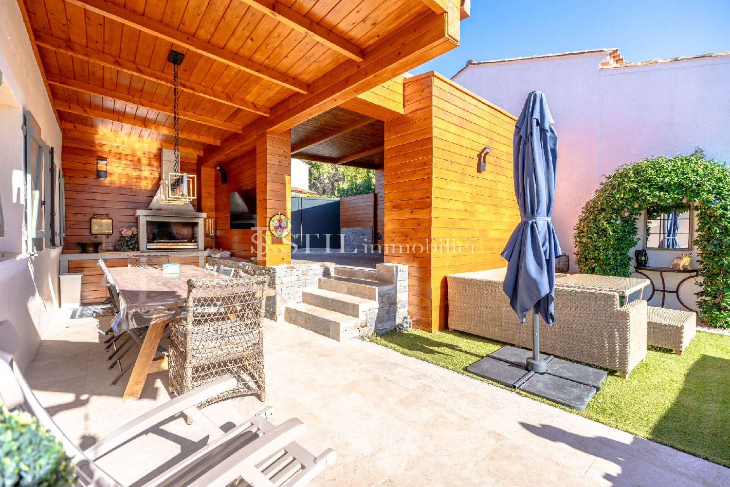  for sale villa Sainte-Maxime Var 1