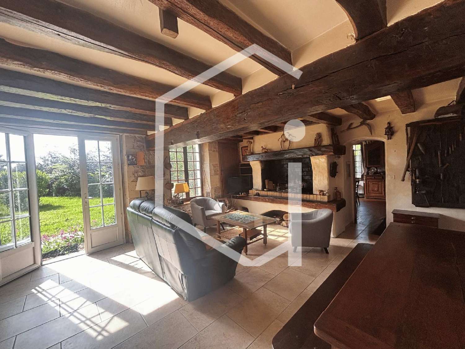 for sale villa Sury-près-Léré Cher 5