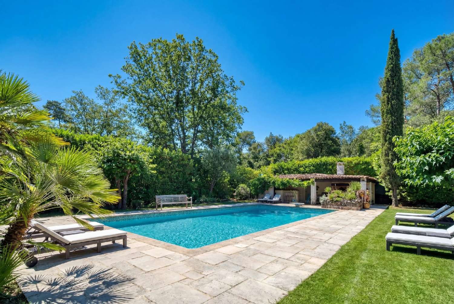 à vendre villa Valbonne Alpes-Maritimes 2