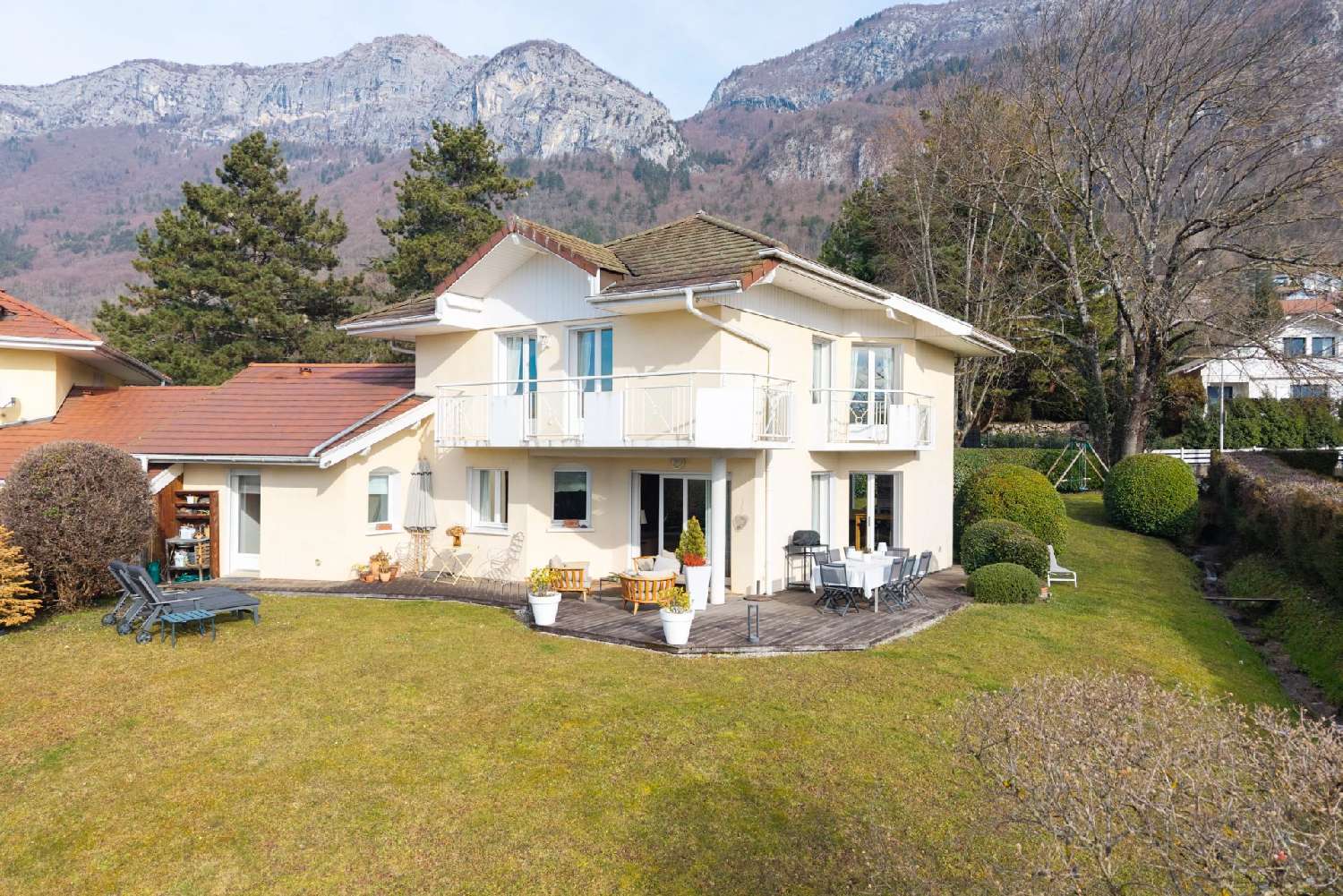  à vendre villa Veyrier-du-Lac Haute-Savoie 1