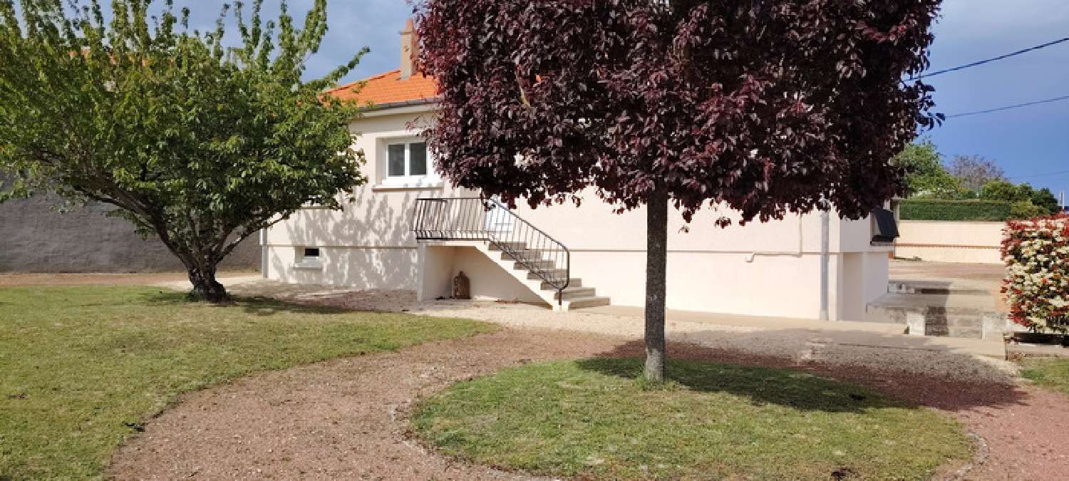  for sale village house Airvault Deux-Sèvres 2