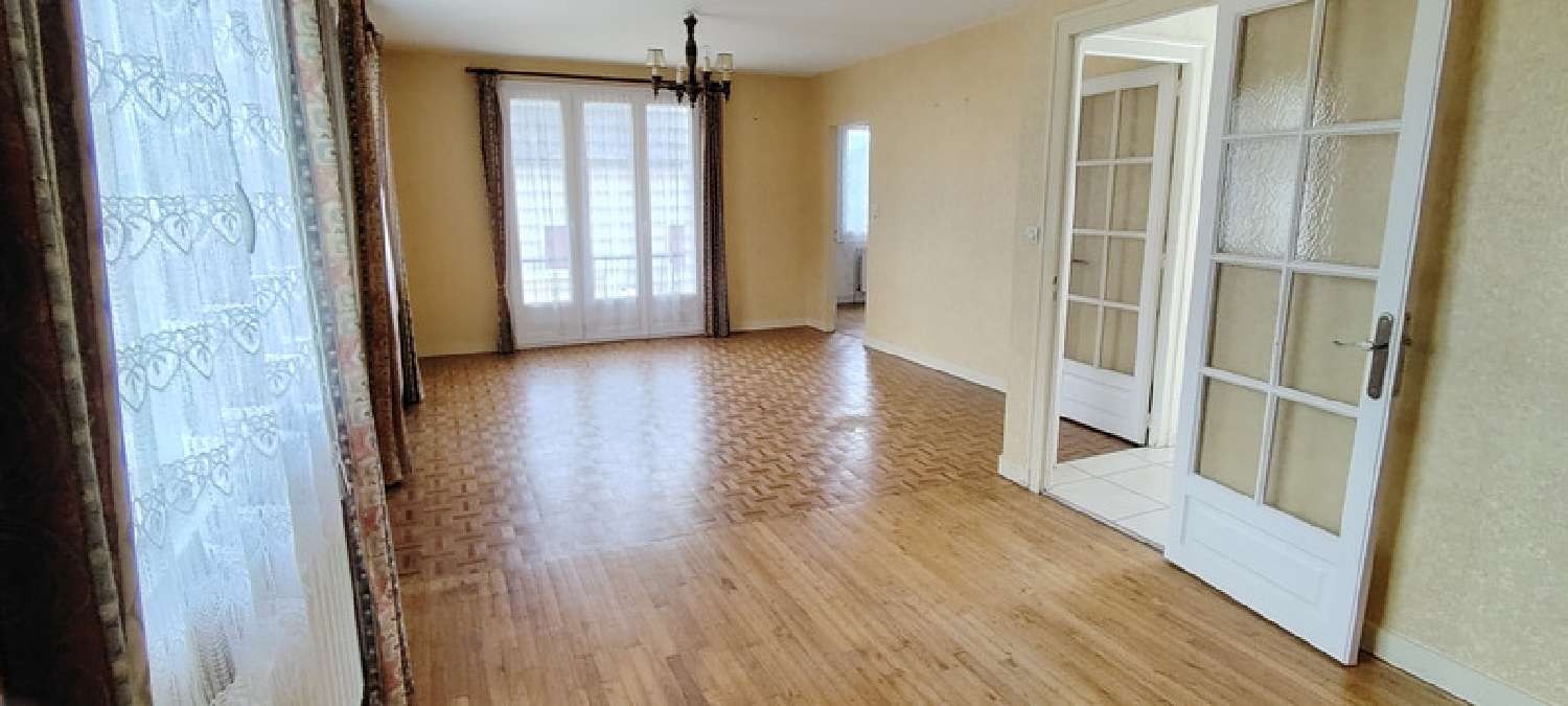  for sale village house Airvault Deux-Sèvres 5