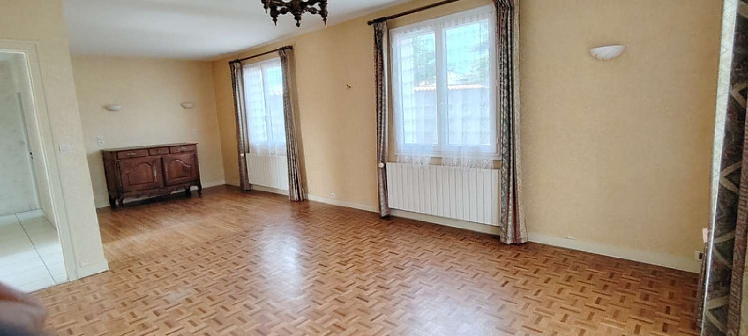  for sale village house Airvault Deux-Sèvres 6