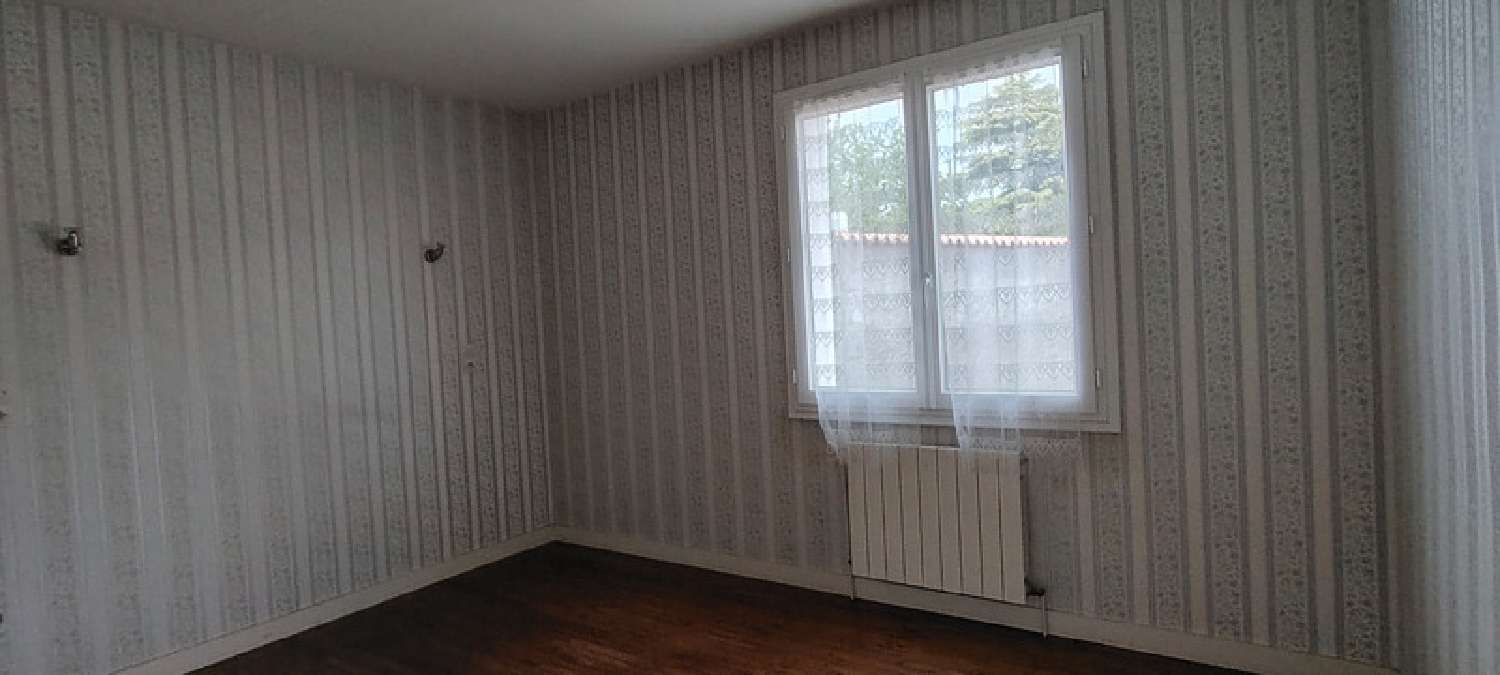  for sale village house Airvault Deux-Sèvres 7